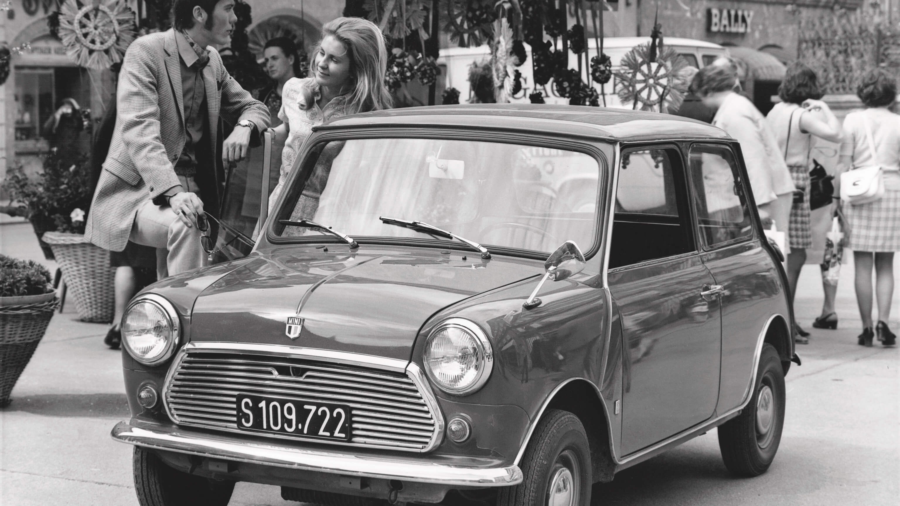 Prototype Mini project drawing by Sir Alec Issigonis in 1959.